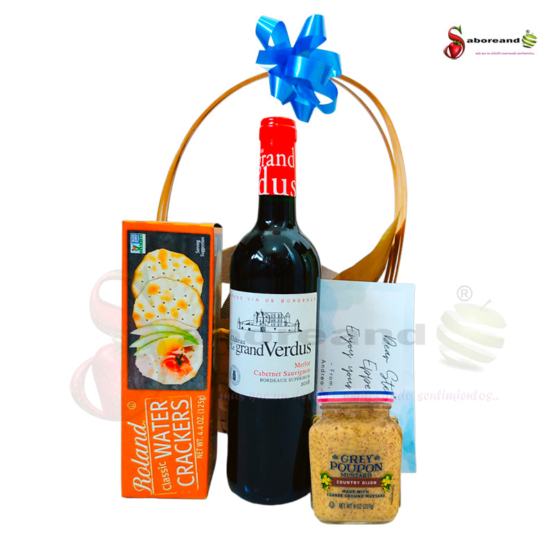 CESTA DE vino en costa rica saboreandocr