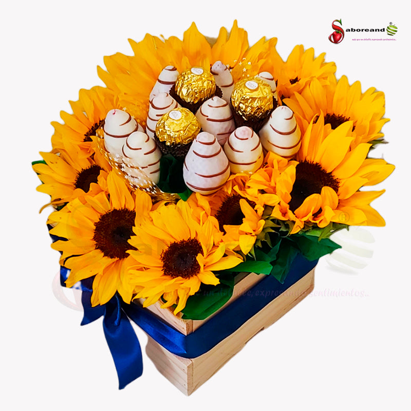 Caja de madera con girasoles fresas y chocolates costa rica